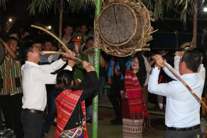 Lễ Hội Đập Trống Người Ma Coong: Lịch Sử, Nghi Lễ Và Hướng Dẫn Tham Gia