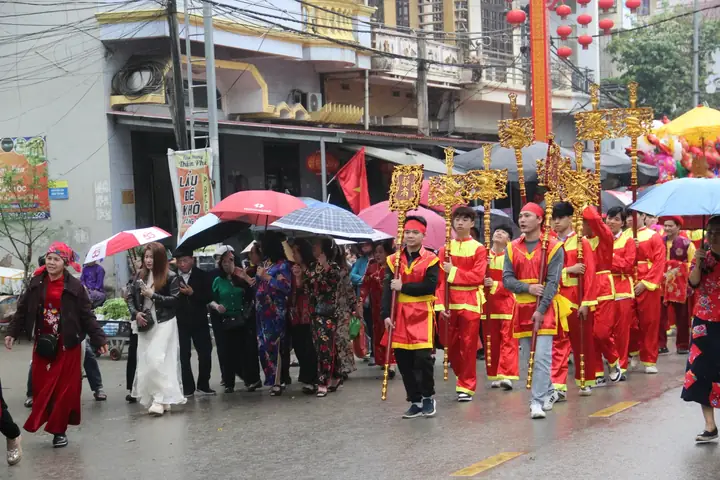 Lễ Hội Đền Mẫu Đồng Đăng: Lịch Trình, Hoạt Động Chính Và Hướng Dẫn Du Lịch Chi Tiết