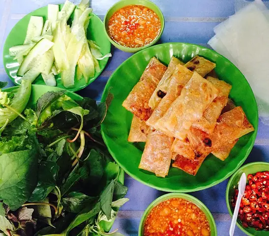Khám Phá 25+ Món Ăn Ngon Tại Phan Thiết: Đặc Sản, Quán Ăn Nổi Tiếng Nhất Định Phải Thử