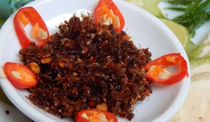 Muối Kiến Vàng Ăn Với Gì? 7 Cách Kết Hợp Ngon Nhất Và Bí Quyết Thưởng Thức