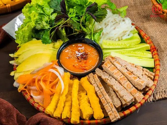 Các Quán Nem Nướng Nha Trang Ngon Ở Bình Thạnh: Địa Chỉ, Thực Đơn & Mẹo Chọn