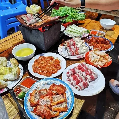 Bò Lạc Cảnh Nha Trang: Địa Chỉ, Thực Đơn, Giá Cả & Giờ Mở Cửa Chi Tiết