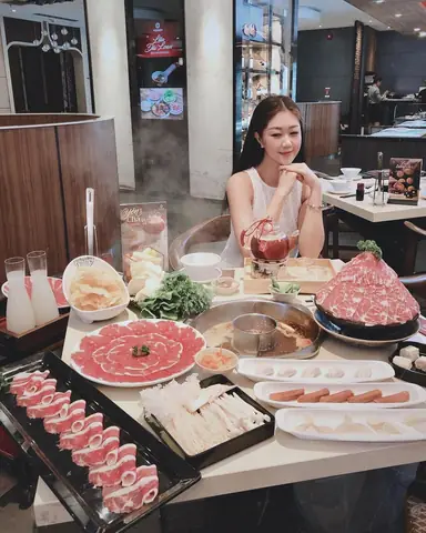 Manwah Hoàng Văn Thụ – Địa Chỉ, Thực Đơn, Giá Buffet & Cách Đặt Chỗ Nhanh