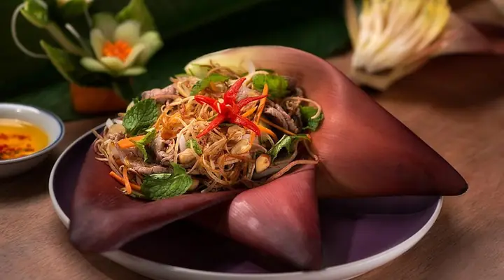 Top Nhà Hàng Món Việt Ngon Nhất: Danh Sách Chi Tiết Và Hướng Dẫn Chọn Lựa Cho Thực Khách
