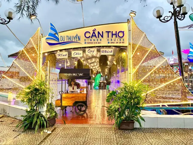 Nhà Hàng Sông Quê Cần Thơ: Địa Chỉ, Thực Đơn, Giá Cả & Cách Đặt Chỗ Nhanh Chóng