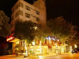 Nhà Hàng Vạn Hoa Ninh Bình – Địa Chỉ, Thực Đơn, Dịch Vụ Và Hướng Dẫn Đặt Chỗ