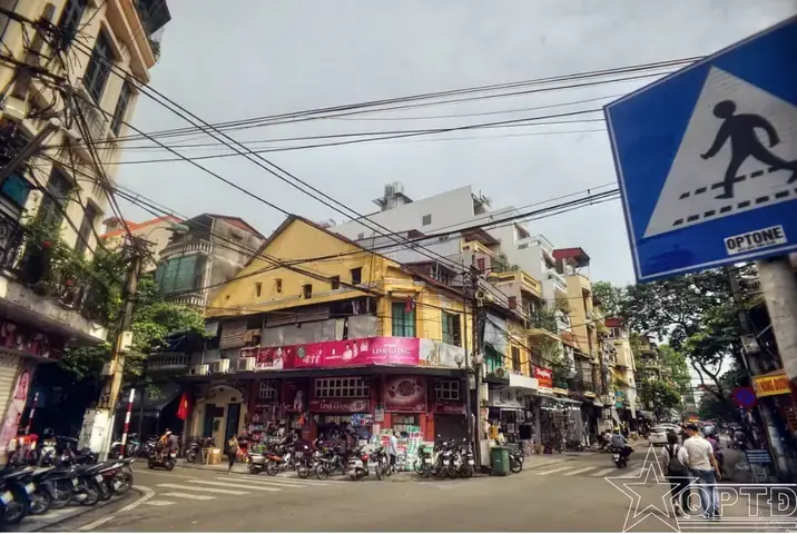 Phố Hàng Đường Chuyên Bán Gì? Những Đặc Sản Ngọt Truyền Thống Và Câu Chuyện Lịch Sử