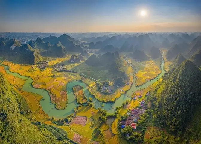 Khám Phá Phong Nậm, Cao Bằng: Hướng Dẫn Du Lịch Chi Tiết Cho Du Khách