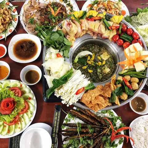 Top 12 Quán Ăn Ngon Ở Cần Thơ Mà Người Dân Không Thể Bỏ Qua