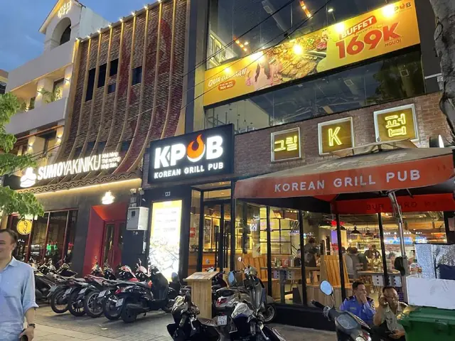 Top 10 Quán Ăn Ngon Ở Phú Nhuận – Địa Chỉ, Món Nổi Bật Và Giá Cả Cho Dân Văn Phòng