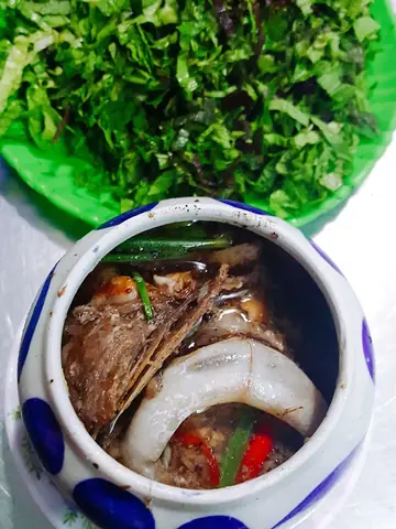 Địa Chỉ Quán Bà Tám – Món Mắt Cá Ngừ Đại Dương Ngon Nhất Tại Phú Yên
