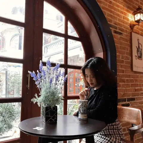 Top 10 Quán Cafe Đẹp Ở Thủy Nguyên – Địa Chỉ, Không Gian Và Mẹo Check‑in