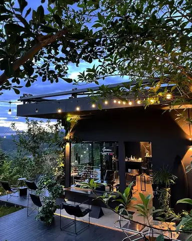 Top 10 Quán Cafe View Đẹp Ở Đà Lạt – Địa Chỉ, Giá, Giờ Mở Cửa Và Mẹo Chụp Ảnh