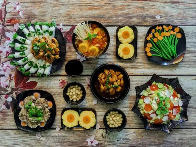 Quán Chay Bồ Đề Bình Dương: Địa Chỉ, Thực Đơn, Giá Và Đánh Giá Chi Tiết