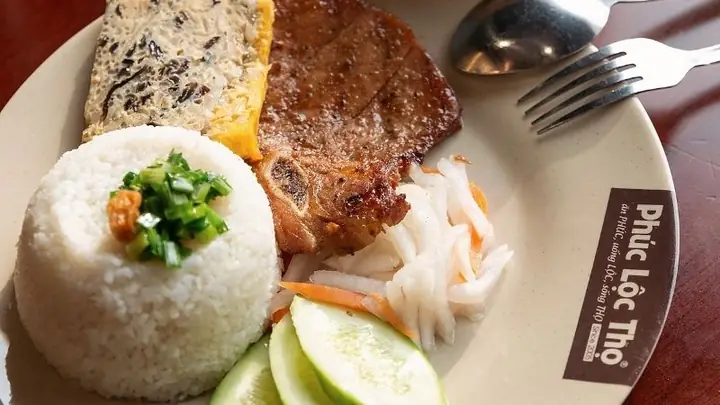 Top 10+ Quán Cơm Ngon Ở Quận 7: Địa Chỉ, Món Ăn Nổi Bật Và Mẹo Chọn Dành Cho Thực Khách