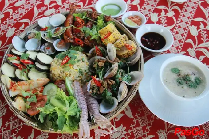 Top 10 Quán Hải Sản Ngon, Giá Rẻ Ở Tuy Hoà Mà Dân Địa Phương Không Thể Bỏ Qua