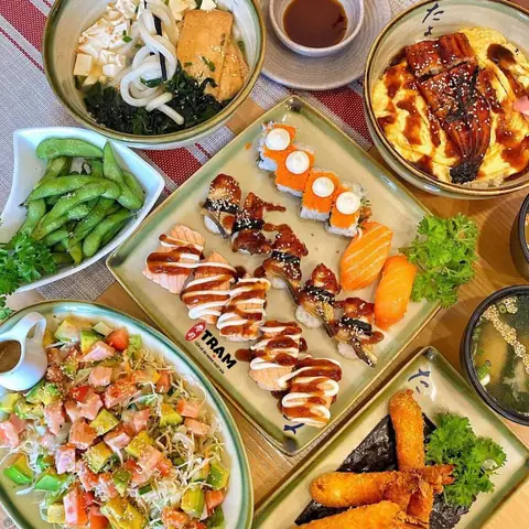 Top 10 Quán Nhật Ngon Nhất Hà Nội: Địa Chỉ, Món Ăn Nổi Bật & Giá Cả