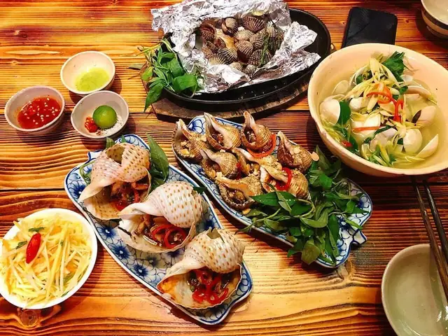 Các Món Ăn Ngon Nhất Quy Nhơn Mà Du Khách Không Nên Bỏ Lỡ