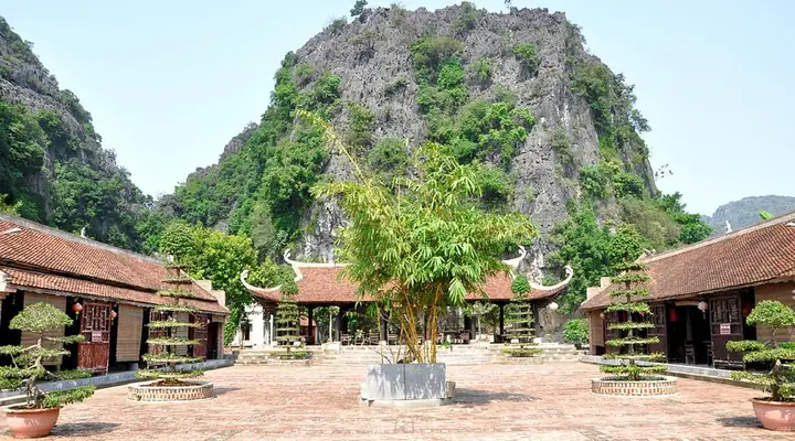 Khám Phá Resort Làng Việt Cổ – Cố Viên Lầu (ninh Bình): Địa Chỉ, Tiện Nghi, Cách Đặt Phòng Và Những Lưu Ý Du Lịch