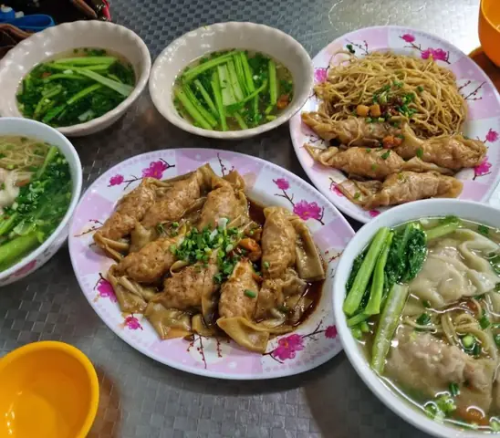 Top Quán Sủi Cảo Ngon Trên Đường Nguyễn Trãi, Quận 5 – Địa Chỉ, Giá Và Món Nổi Bật