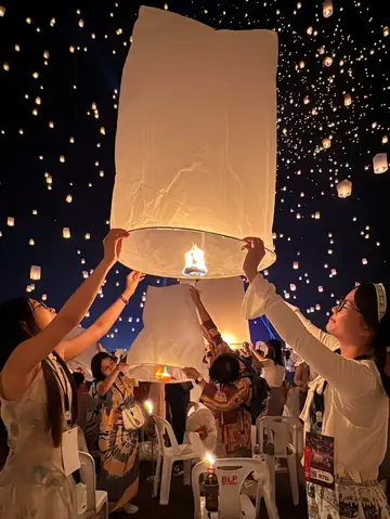 Hướng Dẫn Chi Tiết Tham Gia Lễ Hội Thả Đèn Trời Yi Peng Ở Chiang Mai (thời Gian, Vé, Lưu Ý)