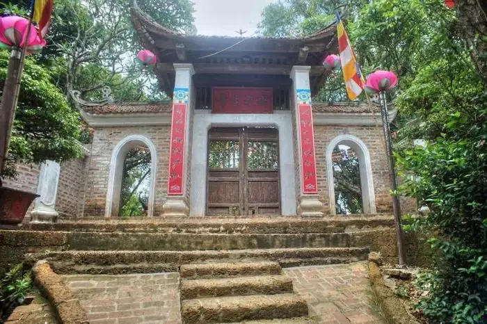 Thuyết Minh Chi Tiết Về Chùa Tây Phương – Lịch Sử, Kiến Trúc Và Giá Trị Văn Hoá