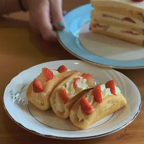 Top 7 Tiệm Bánh Hàn Quốc Ở Quận 7: Địa Chỉ, Món Ngon & Review Chi Tiết