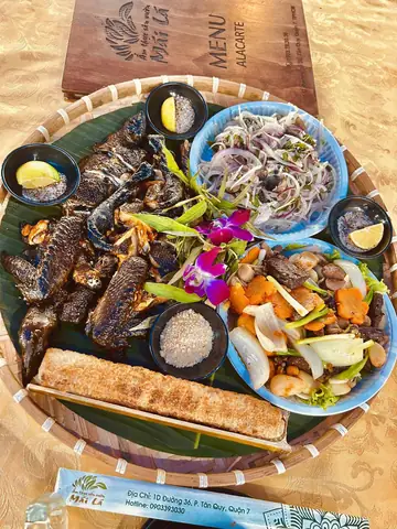Tối Ăn Gì Ở Sài Gòn? 25 Địa Điểm & Món Ngon Không Thể Bỏ Lỡ