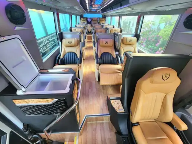 Xe Limousine Hà Nội → Nam Định Giao Thủy: Lịch Trình, Giá Vé & Cách Đặt Chỗ Nhanh Chóng