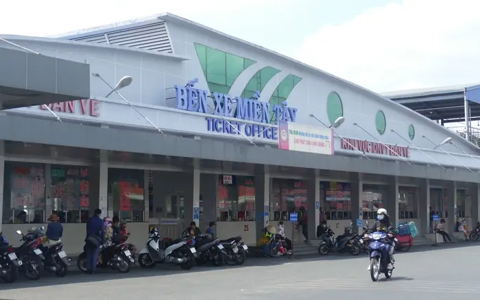 Giải Đáp Bãi Gửi Xe Bến Xe Miền Tây: Vị Trí, Giá Gửi Xe Máy Qua Đêm Và Kinh Nghiệm Cho Hành Khách