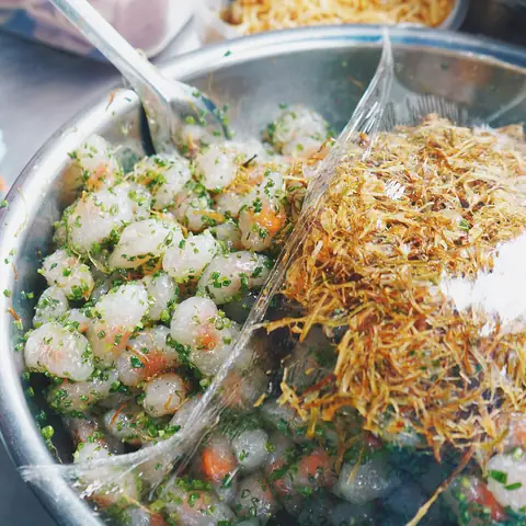Top 10 Địa Chỉ Bánh Bột Lọc Ngon Nhất Ở Đồng Hới, Quảng Bình – Hướng Dẫn Chọn Mua & Thưởng Thức