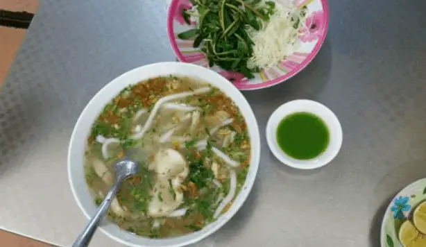 Bánh Canh Cá Lóc Trường Sa Ngon Nhất: Địa Chỉ, Cách Nấu Và Mẹo Thưởng Thức