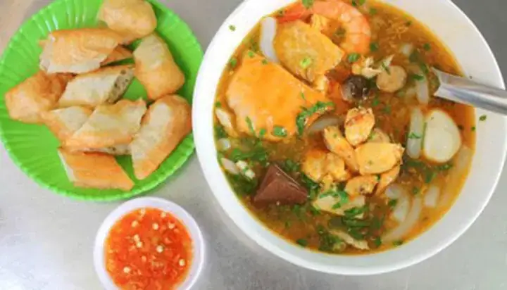 Bánh Canh Cua Ngô Gia Tự: Địa Chỉ, Giá Và Thực Đơn Tại Quán Hạnh (tp.hcm)