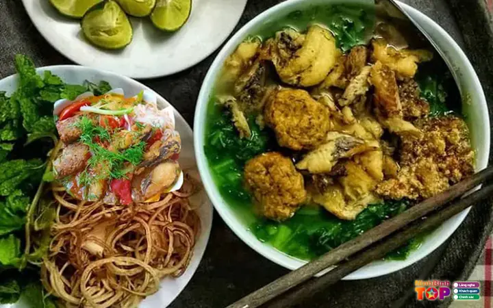 Review Bánh Đa Cá Rô Đồng Ninh Bình: Món Đặc Sản Bình Dân Được Dân Bản Địa Yêu Thích Review Bánh Đa Cá Rô Đồng Ninh Bình: Món Đặc Sản Bình Dân Được Dân Bản Địa Yêu Thích