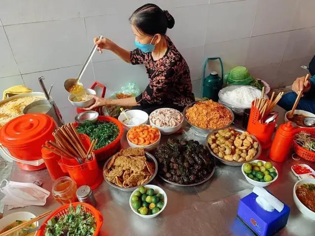 Giải Đáp Bánh Đa Cua Hải Phòng Làm Từ Gì Và Các Nguyên Liệu Chuẩn Vị Đất Cảng