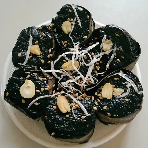 Bánh Gai Tứ Trụ Thanh Hóa: Định Nghĩa, Nguồn Gốc, Cách Làm Và Địa Chỉ Mua Ngon Nhất