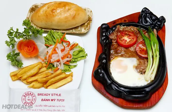 Top 10 Bánh Mì Bò Bít Tết Ngon Nhất Hà Nội – Địa Chỉ, Giá & Đánh Giá