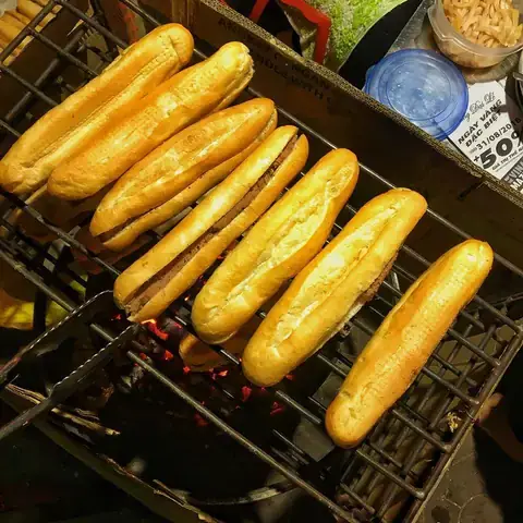Tổng Hợp Các Quán Bánh Mì Cay Hải Phòng (bánh Mì Que) Ngon Ở Sài Gòn Tổng Hợp Các Quán Bánh Mì Cay Hải Phòng (bánh Mì Que) Ngon Ở Sài Gòn