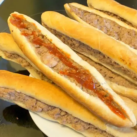 Tổng Hợp Các Quán Bánh Mì Cay Hải Phòng (bánh Mì Que) Ngon Ở Sài Gòn