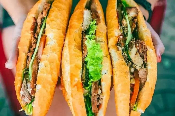 Top 10 Bánh Mì Ngon Nhất Vũng Tàu Mà Du Khách Không Nên Bỏ Lỡ