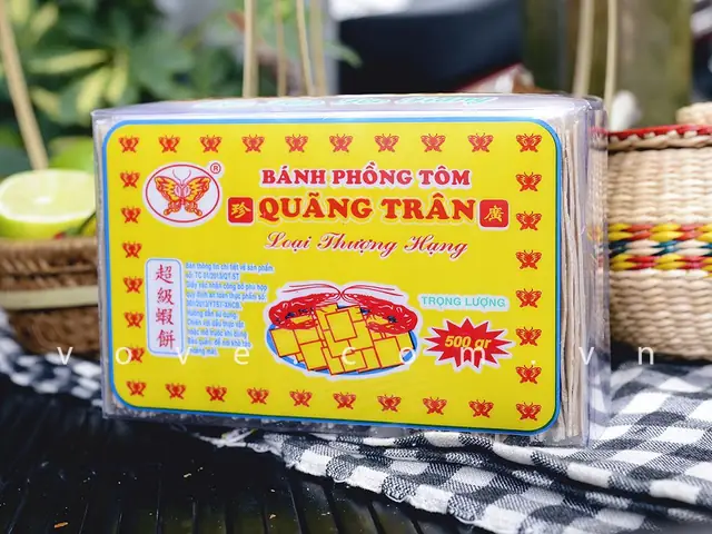 Bánh Phồng Tôm Quang Trân Sóc Trăng Là Gì? Đánh Giá, Cách Chọn Và Địa Chỉ Mua Uy Tín