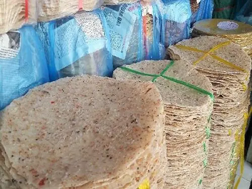 Tìm Hiểu Bánh Tráng Dừa Tam Quan Bình Định: Đặc Sản Nước Dừa Và Nơi Mua Chính Gốc
