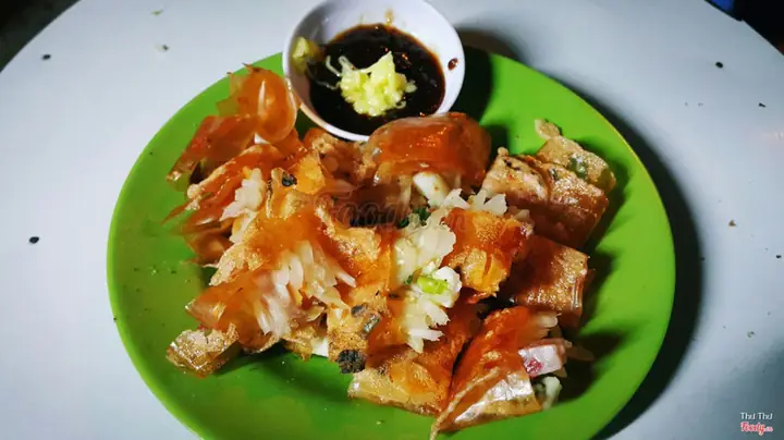Bánh Tráng Nướng Mắm Ruốc Tuyên Quang: Đặc Trưng, Địa Chỉ Ngon Và Cách Thưởng Thức