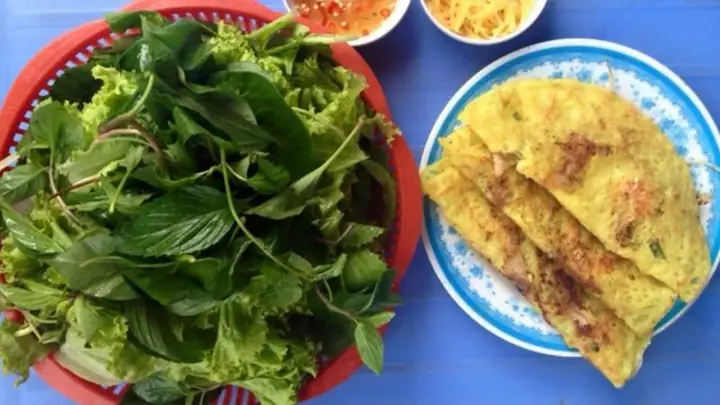 Top 10 Quán Bánh Xèo Miền Trung Ngon Nhất Tân Phú – Địa Chỉ, Giá Và Món Ăn Kèm