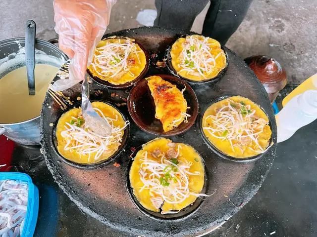 Bánh Xèo Phan Thiết Tại Huỳng Đình Hai – Địa Chỉ, Thực Đơn & Lịch Sử Quán