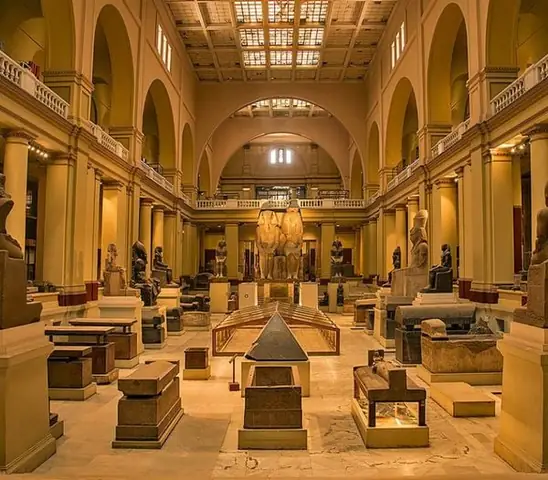 Khám Phá Bảo Tàng Ai Cập Ở Cairo: Lịch Sử, Hiện Vật Và Trải Nghiệm Tham Quan