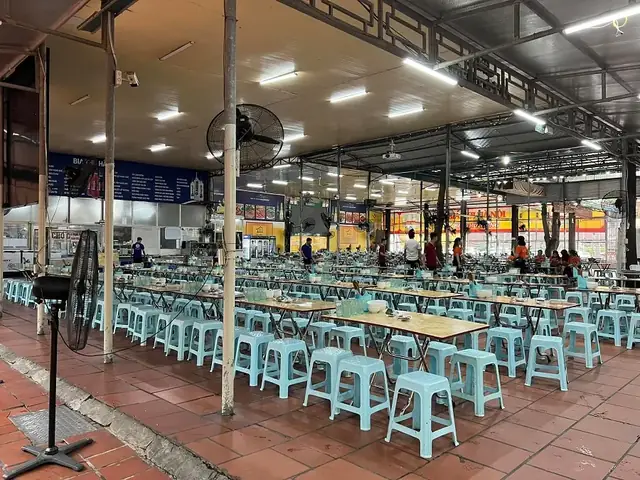 Bia Thu Hằng Đỗ Đức Dục – Đánh Giá Địa Điểm, Thực Đơn & Giá Bia Hơi Hà Nội