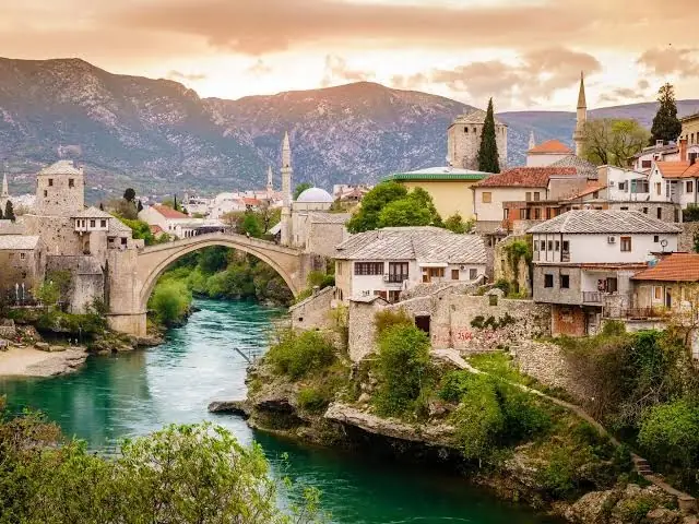 Bosnia Và Herzegovina Là Nước Nào? Định Nghĩa, Vị Trí Và Thông Tin Cơ Bản