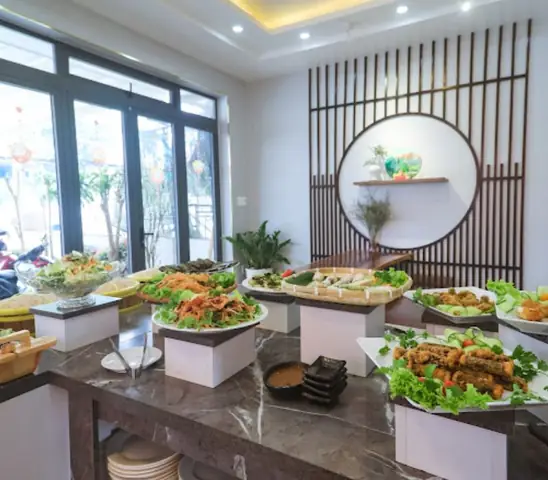 Buffet Chay Sương Mai Đà Lạt: Địa Chỉ, Giờ Mở Cửa, Giá Và Thực Đơn Chi Tiết