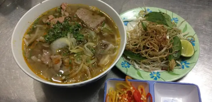 Tra Cứu Thông Tin Bún Bò Hoa Lâm Nguyễn Gia Trí: Địa Chỉ, Trạng Thái Và Giao Hàng Shopeefood